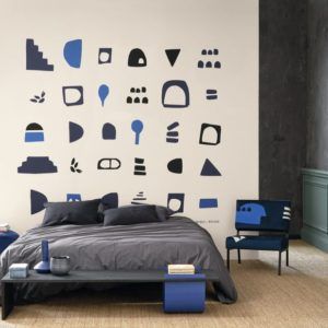 Papel Pintado Hieroglyphes by Babel Brune Blue